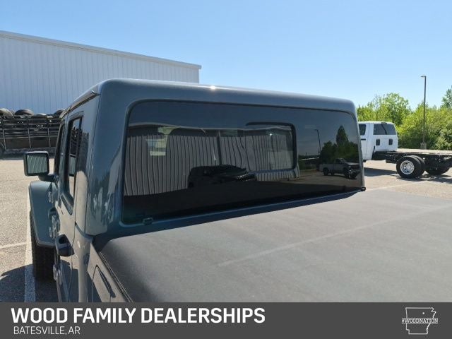 2026 Jeep Gladiator GLADIATOR SHADOW OPS 4X4