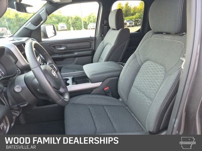 2026 RAM 1500 RAM 1500 EXPRESS QUAD CAB 4X4 6'4' BOX