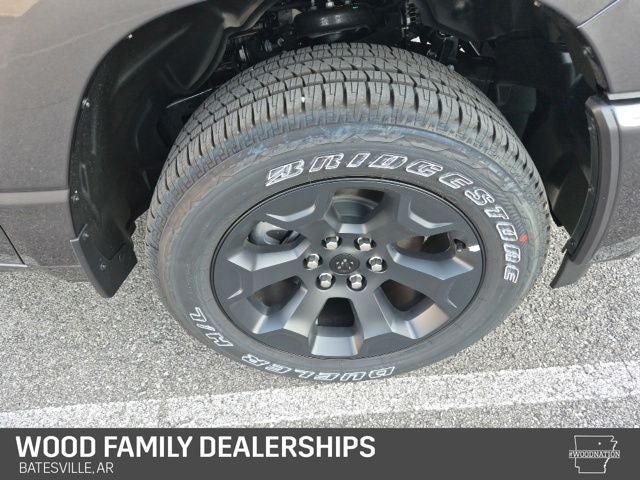 2026 RAM 1500 RAM 1500 EXPRESS QUAD CAB 4X4 6'4' BOX