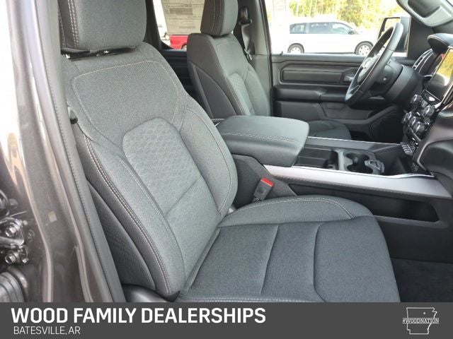 2026 RAM 1500 RAM 1500 EXPRESS QUAD CAB 4X4 6'4' BOX