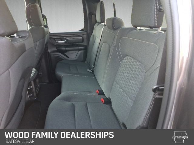 2026 RAM 1500 RAM 1500 EXPRESS QUAD CAB 4X4 6'4' BOX
