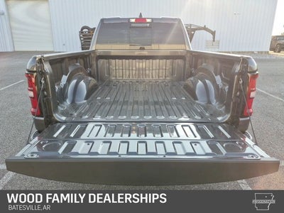 2026 RAM 1500 RAM 1500 EXPRESS QUAD CAB 4X4 6'4' BOX