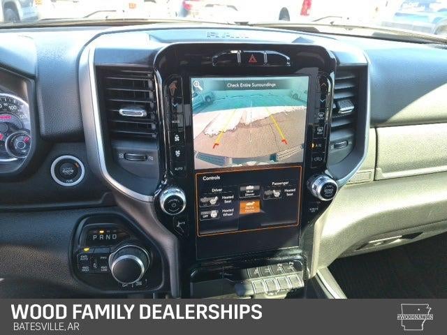 2020 RAM 1500 Big Horn Crew Cab 4x4 5'7' Box