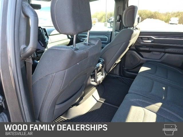 2020 RAM 1500 Big Horn Crew Cab 4x4 5'7' Box