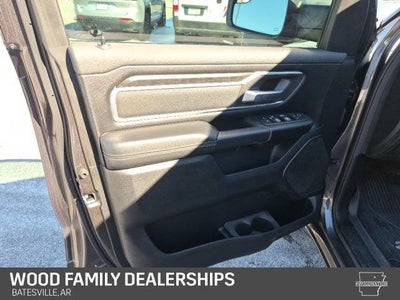 2020 RAM 1500 Big Horn Crew Cab 4x4 5'7' Box