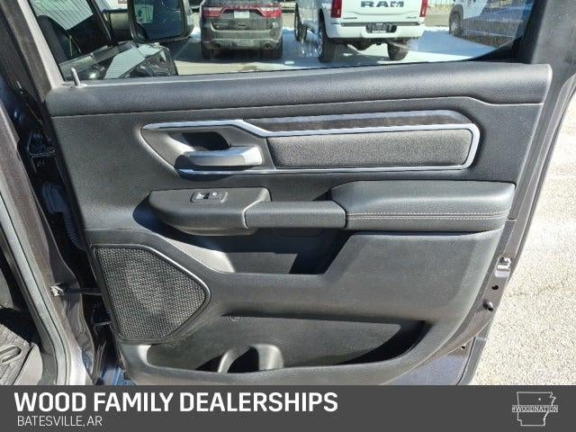 2020 RAM 1500 Big Horn Crew Cab 4x4 5'7' Box