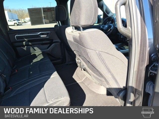 2020 RAM 1500 Big Horn Crew Cab 4x4 5'7' Box