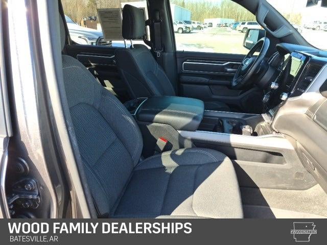 2020 RAM 1500 Big Horn Crew Cab 4x4 5'7' Box