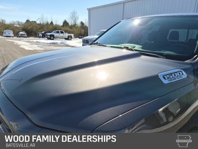 2020 RAM 1500 Big Horn Crew Cab 4x4 5'7' Box