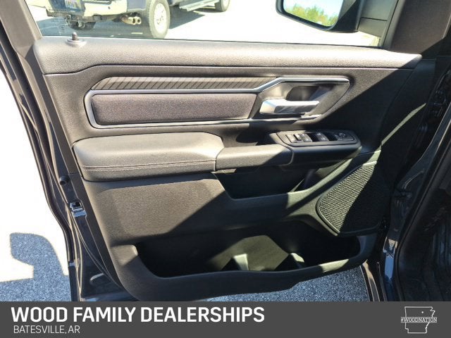 2027 RAM Ram 1500 RAM 1500 BIG HORN CREW CAB 4X4 5'7' BOX