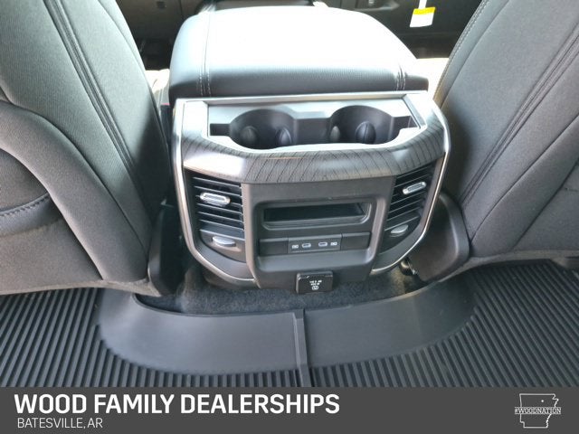 2027 RAM Ram 1500 RAM 1500 BIG HORN CREW CAB 4X4 5'7' BOX