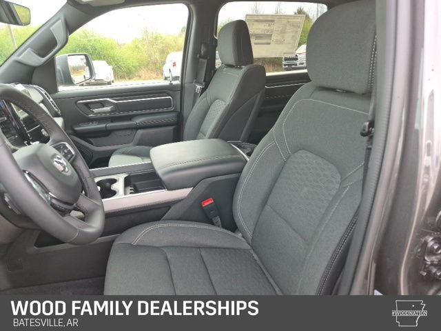 2026 RAM 1500 Big Horn Crew Cab 4x4 5'7' Box