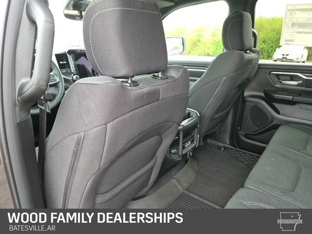 2026 RAM 1500 Big Horn Crew Cab 4x4 5'7' Box