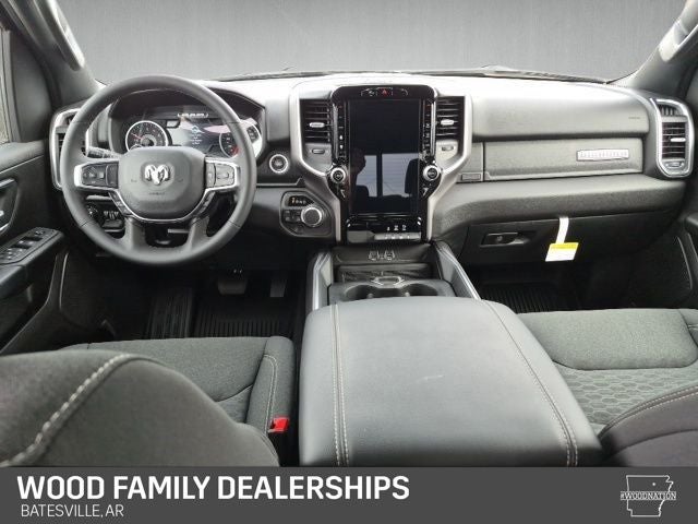 2026 RAM 1500 Big Horn Crew Cab 4x4 5'7' Box