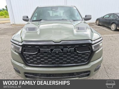 2026 RAM Ram 1500 RAM 1500 EXPRESS CREW CAB 4X4 5'7' BOX