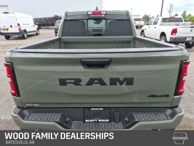 2026 RAM Ram 1500 RAM 1500 EXPRESS CREW CAB 4X4 5'7' BOX