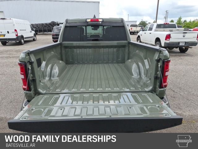 2026 RAM Ram 1500 RAM 1500 EXPRESS CREW CAB 4X4 5'7' BOX
