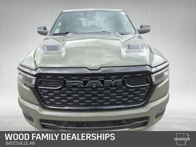 2026 RAM Ram 1500 RAM 1500 EXPRESS CREW CAB 4X4 5'7' BOX