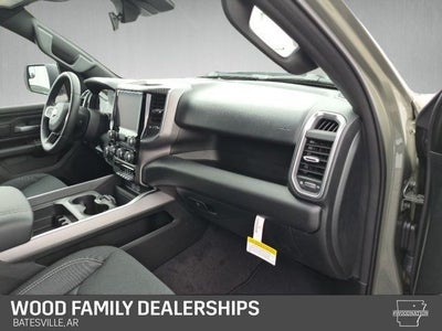 2026 RAM Ram 1500 RAM 1500 EXPRESS CREW CAB 4X4 5'7' BOX