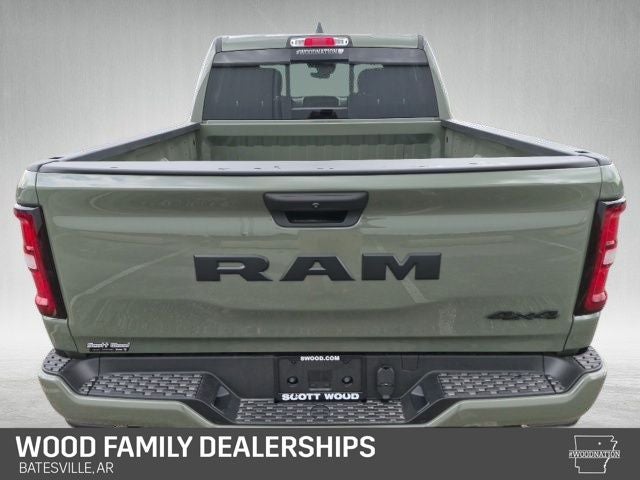 2026 RAM Ram 1500 RAM 1500 EXPRESS CREW CAB 4X4 5'7' BOX