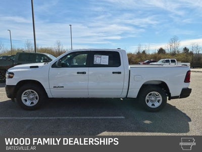 2026 RAM 1500 Tradesman Crew Cab 4x4 5'7' Box
