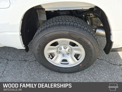 2026 RAM 1500 Tradesman Crew Cab 4x4 5'7' Box