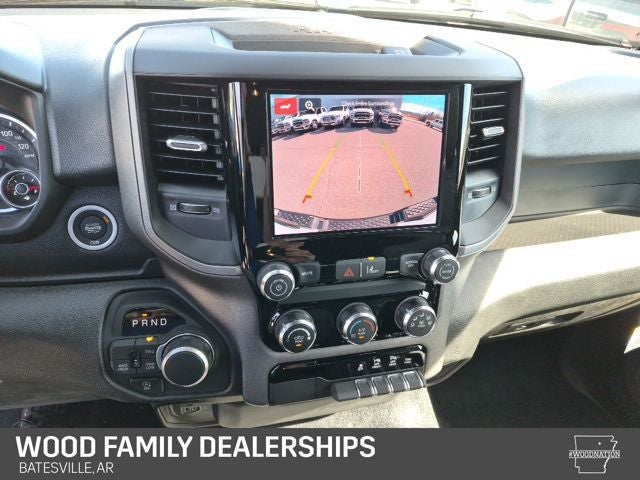 2026 RAM 1500 Tradesman Crew Cab 4x4 5'7' Box