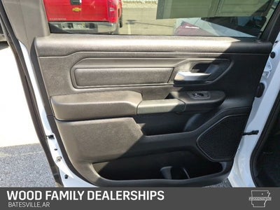 2026 RAM 1500 Tradesman Crew Cab 4x4 5'7' Box