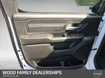 2026 RAM 1500 Tradesman Crew Cab 4x4 5'7' Box