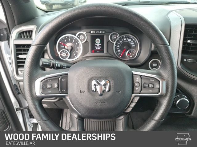 2026 RAM Ram 1500 RAM 1500 TRADESMAN CREW CAB 4X4 5'7' BOX