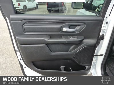 2026 RAM Ram 1500 RAM 1500 TRADESMAN CREW CAB 4X4 5'7' BOX