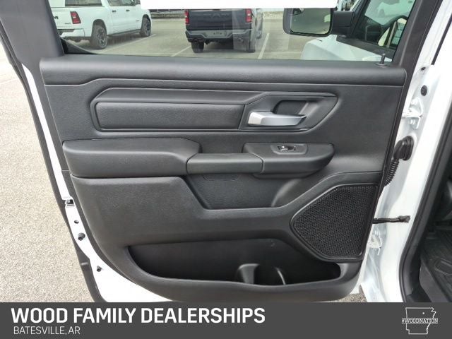 2026 RAM Ram 1500 RAM 1500 TRADESMAN CREW CAB 4X4 5'7' BOX