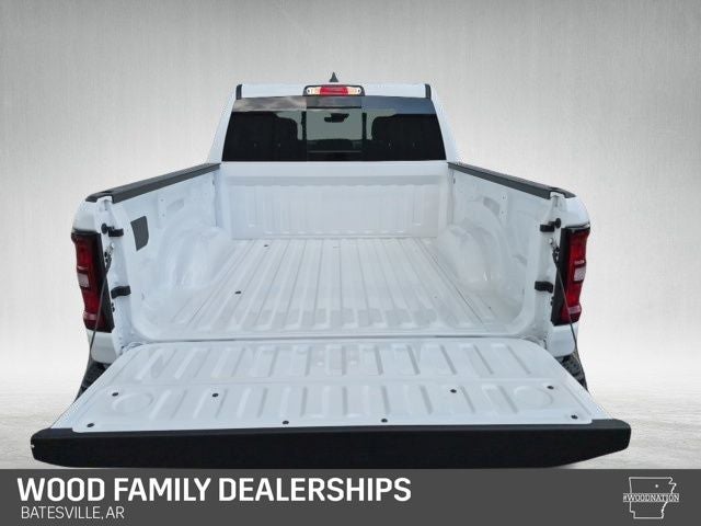 2026 RAM Ram 1500 RAM 1500 TRADESMAN CREW CAB 4X4 5'7' BOX