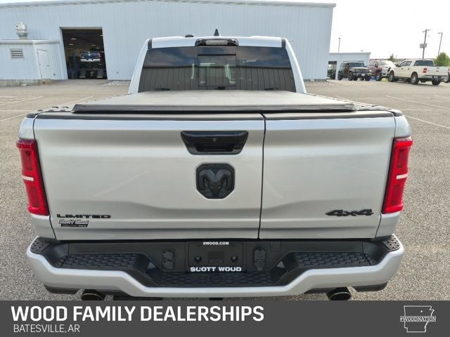 2026 RAM Ram 1500 RAM 1500 LIMITED CREW CAB 4X4 5'7' BOX