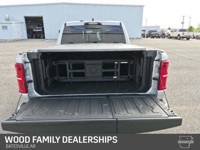 2026 RAM Ram 1500 RAM 1500 LIMITED CREW CAB 4X4 5'7' BOX