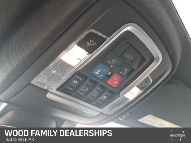 2021 RAM 1500 Limited Crew Cab 4x4 5'7' Box