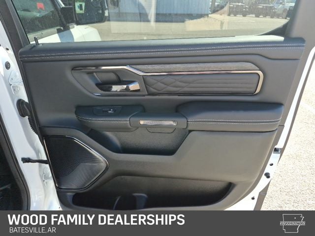 2026 RAM Ram 1500 RAM 1500 LIMITED CREW CAB 4X4 5'7' BOX