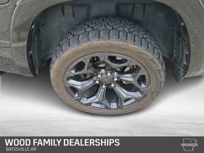 2022 RAM 1500 Limited Crew Cab 4x4 5'7' Box