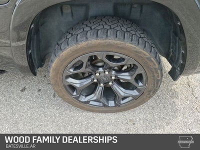 2022 RAM 1500 Limited Crew Cab 4x4 5'7' Box