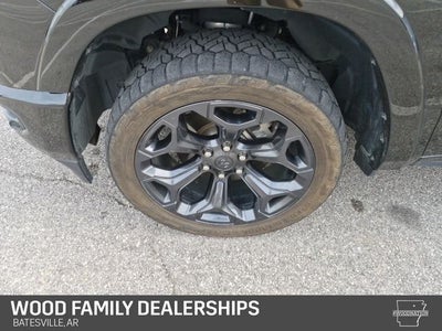 2022 RAM 1500 Limited Crew Cab 4x4 5'7' Box