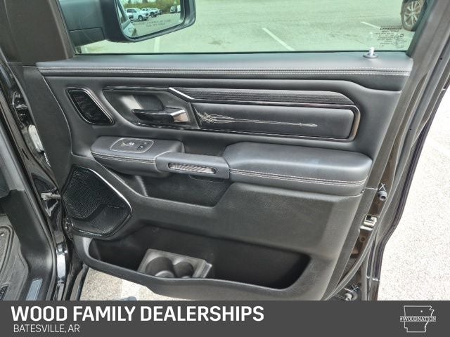 2022 RAM 1500 Limited Crew Cab 4x4 5'7' Box