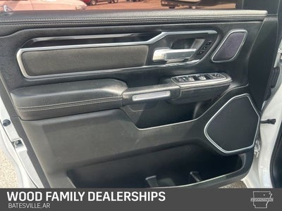 2019 RAM 1500 Laramie Crew Cab 4x4 5'7' Box