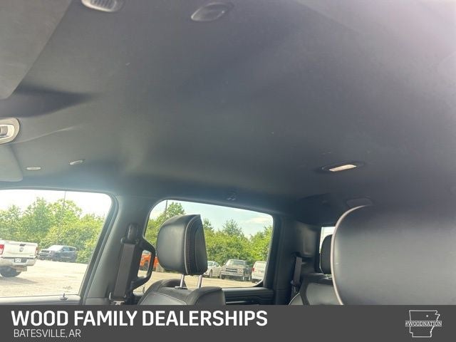 2019 RAM 1500 Laramie Crew Cab 4x4 5'7' Box