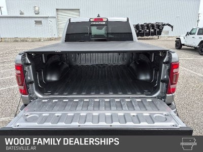 2021 RAM 1500 Laramie Crew Cab 4x4 5'7' Box