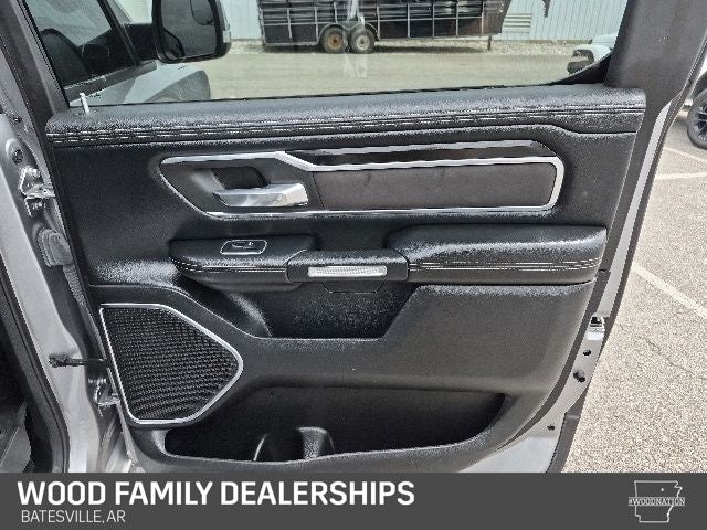 2021 RAM 1500 Laramie Crew Cab 4x4 5'7' Box