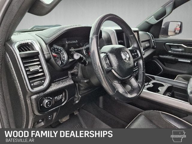 2021 RAM 1500 Laramie Crew Cab 4x4 5'7' Box