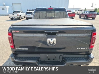 2020 RAM 1500 Laramie Crew Cab 4x4 6'4' Box