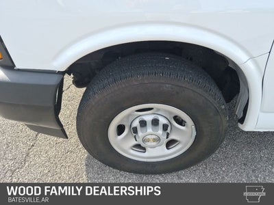 2025 Chevrolet Express Passenger RWD 3500 Extended Wheelbase LS