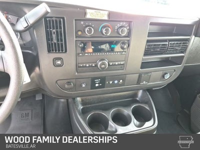 2025 Chevrolet Express Passenger RWD 3500 Extended Wheelbase LS