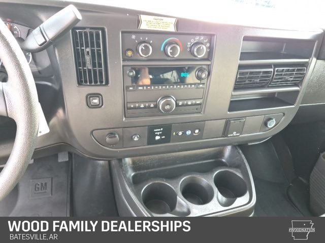 2025 Chevrolet Express Passenger RWD 3500 Extended Wheelbase LS
